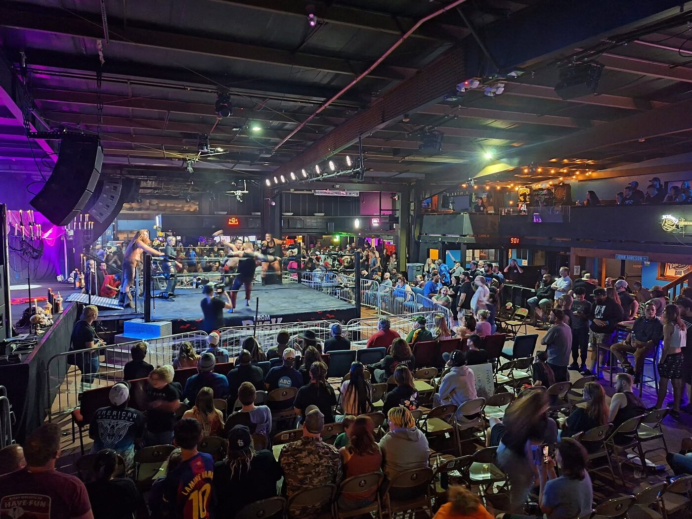 EagleEye interacting with fans at a Pro Wrestling Epic show